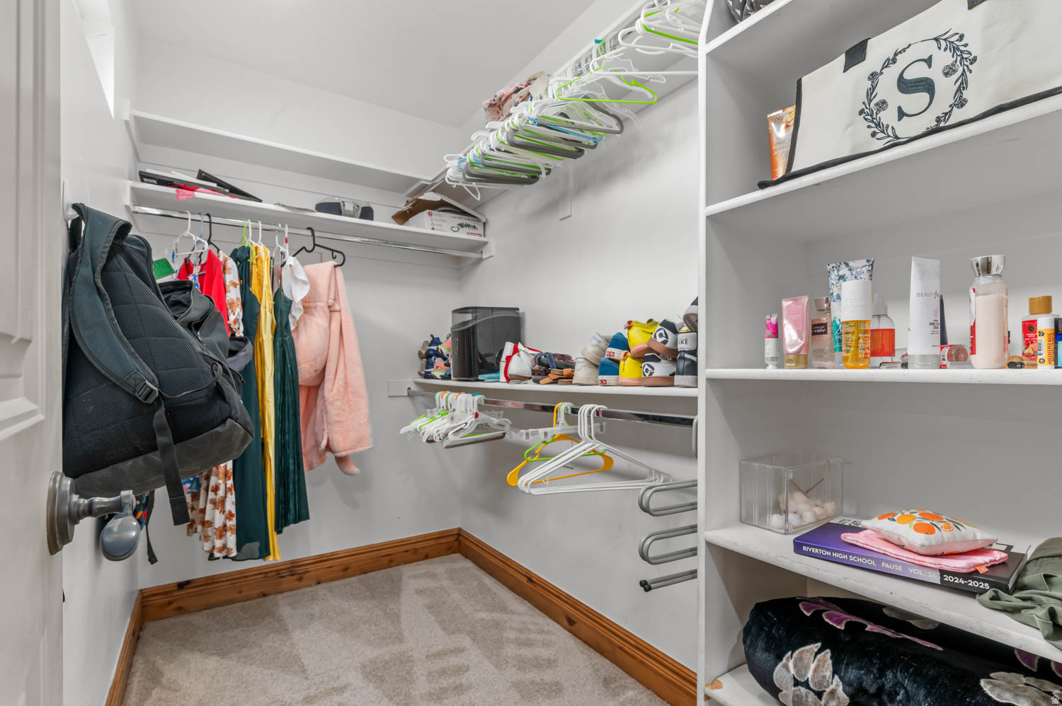 ASHBY ESATES - Residential