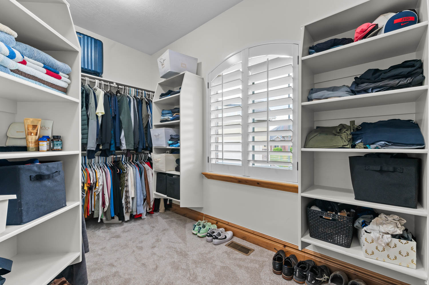 ASHBY ESATES - Residential