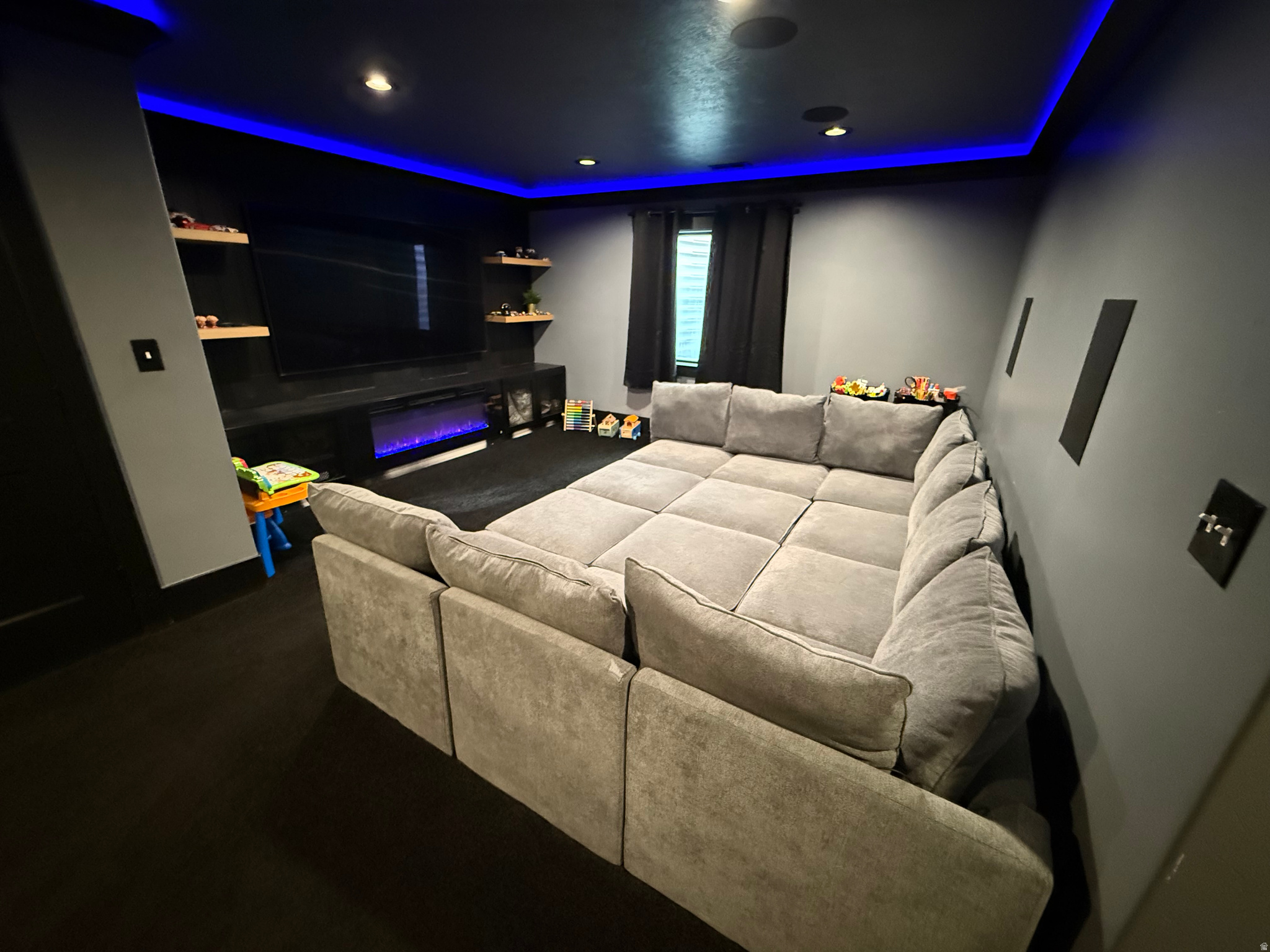 SOUTH HILLS - Residential