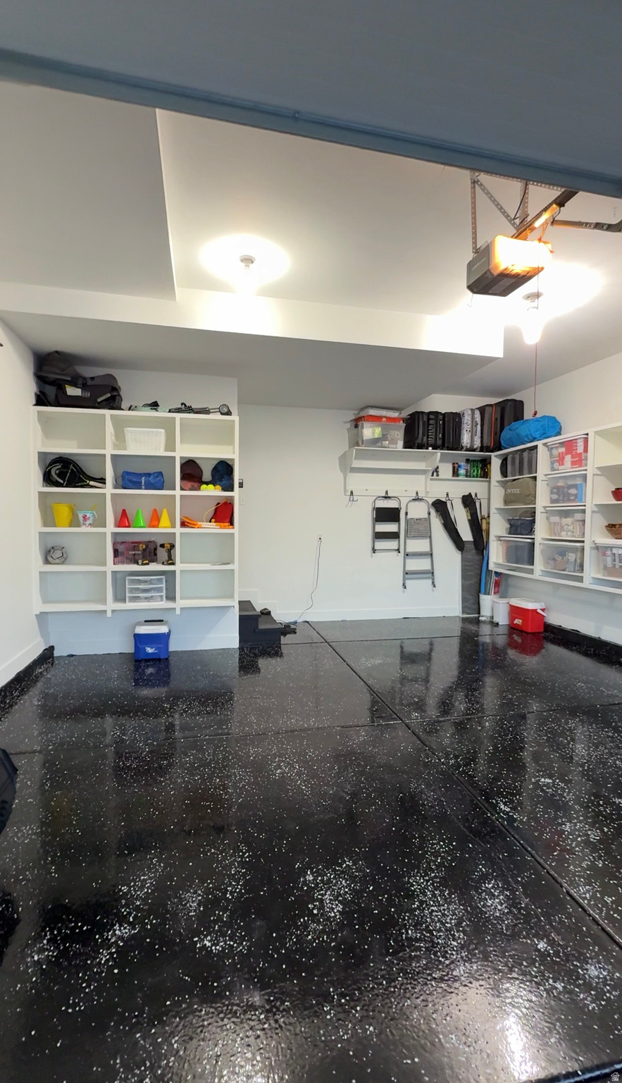 SOUTH HILLS - Residential