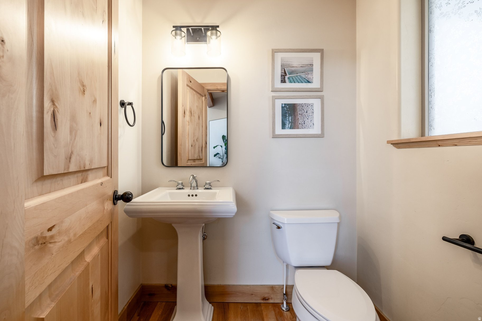 CEDAR RIDGE - Residential