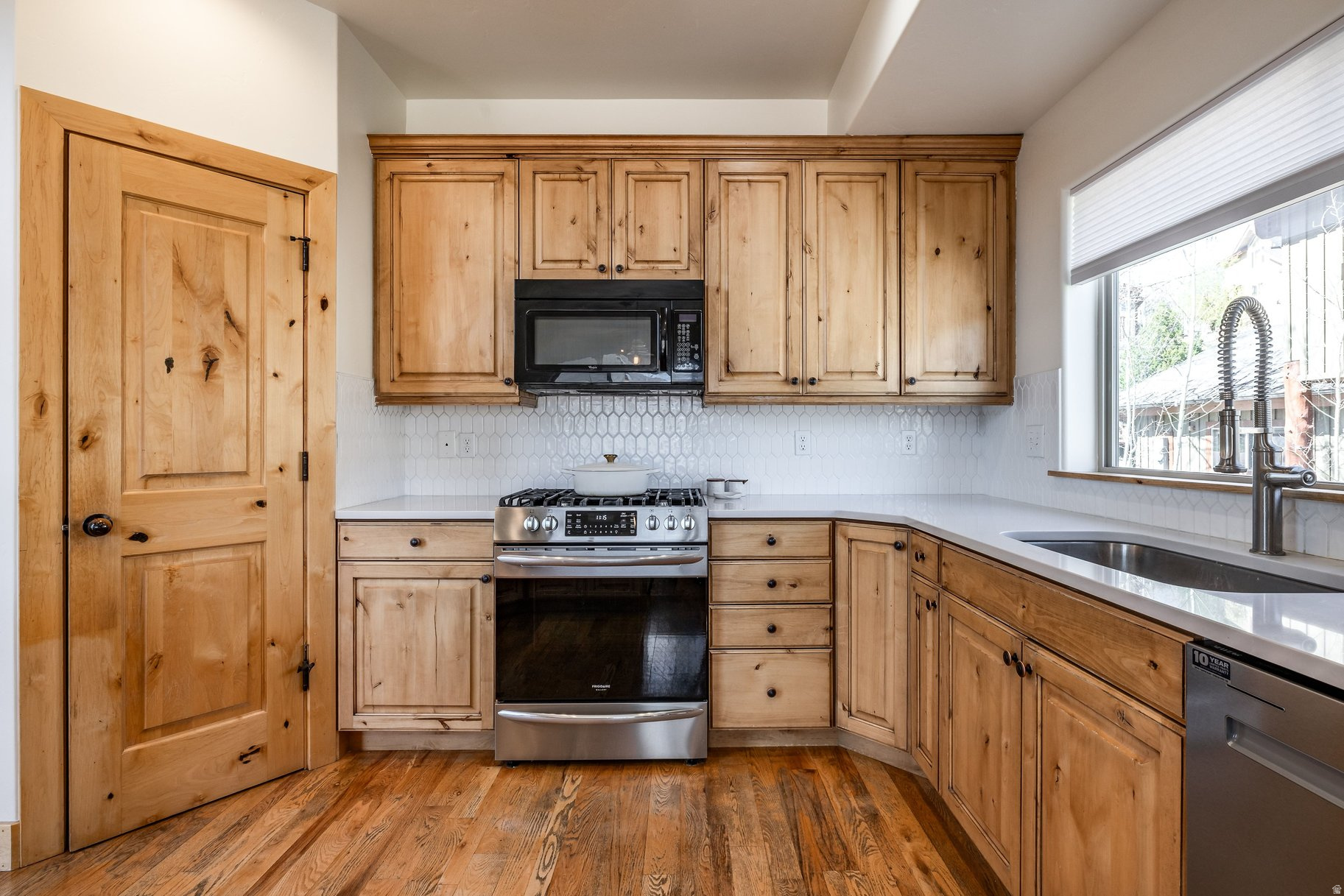 CEDAR RIDGE - Residential