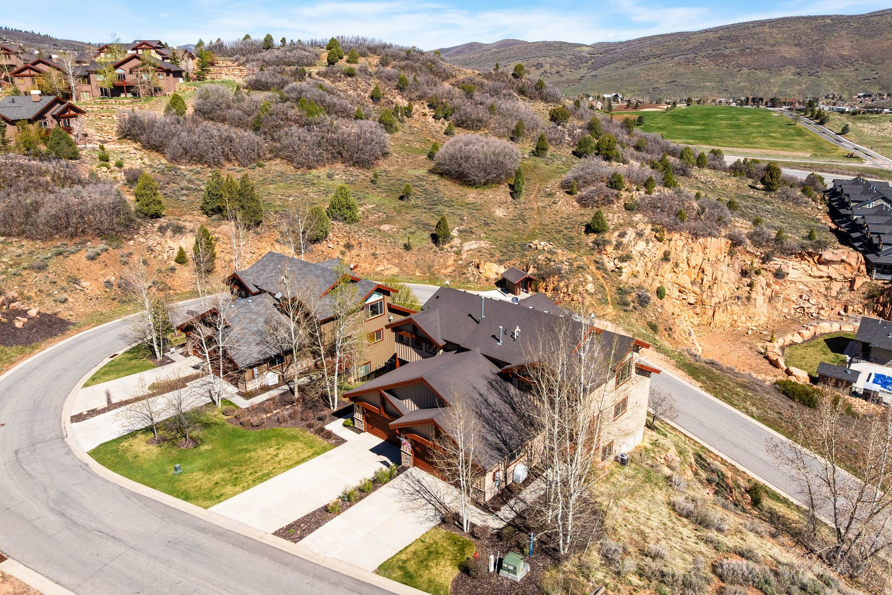 CEDAR RIDGE - Residential