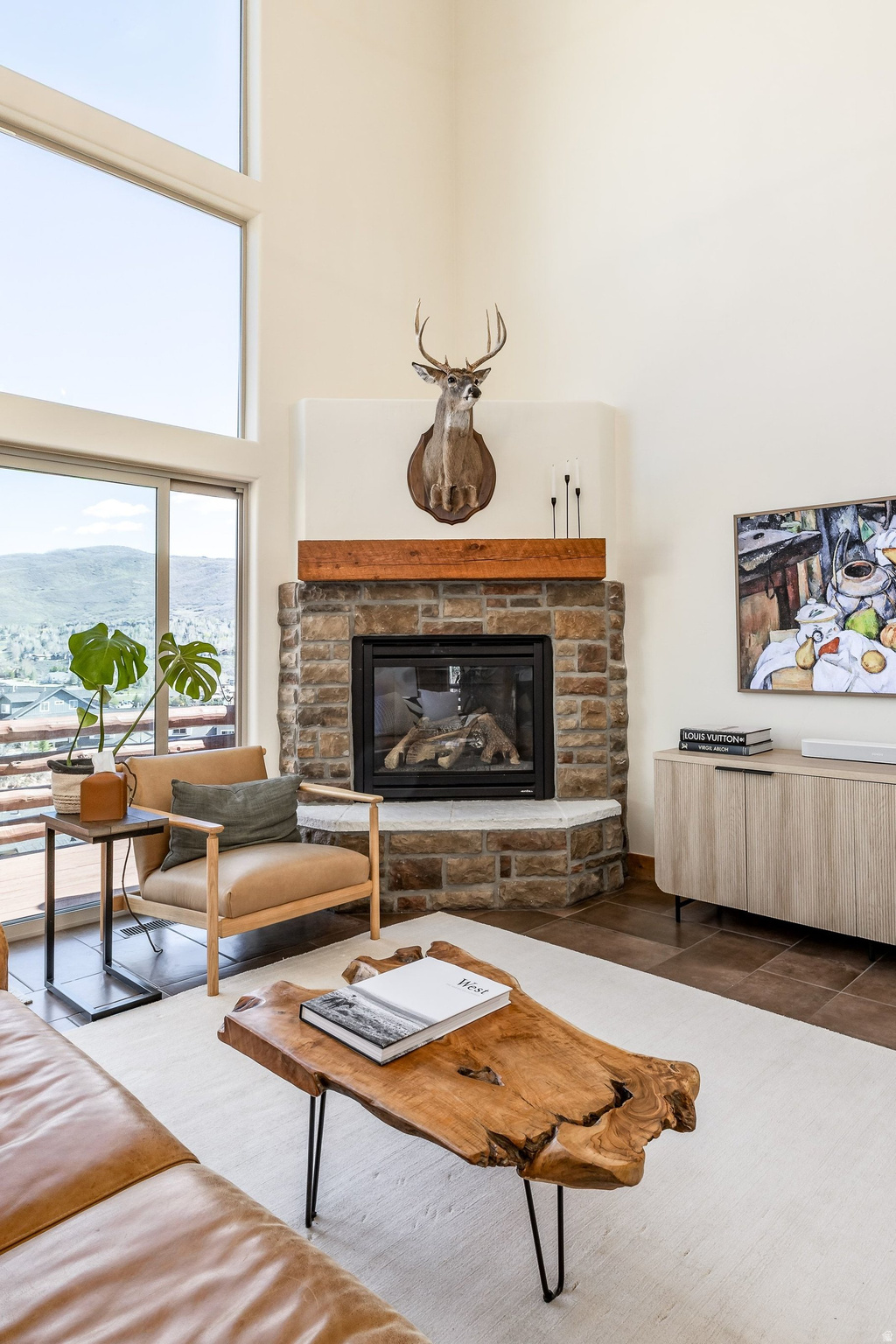 CEDAR RIDGE - Residential