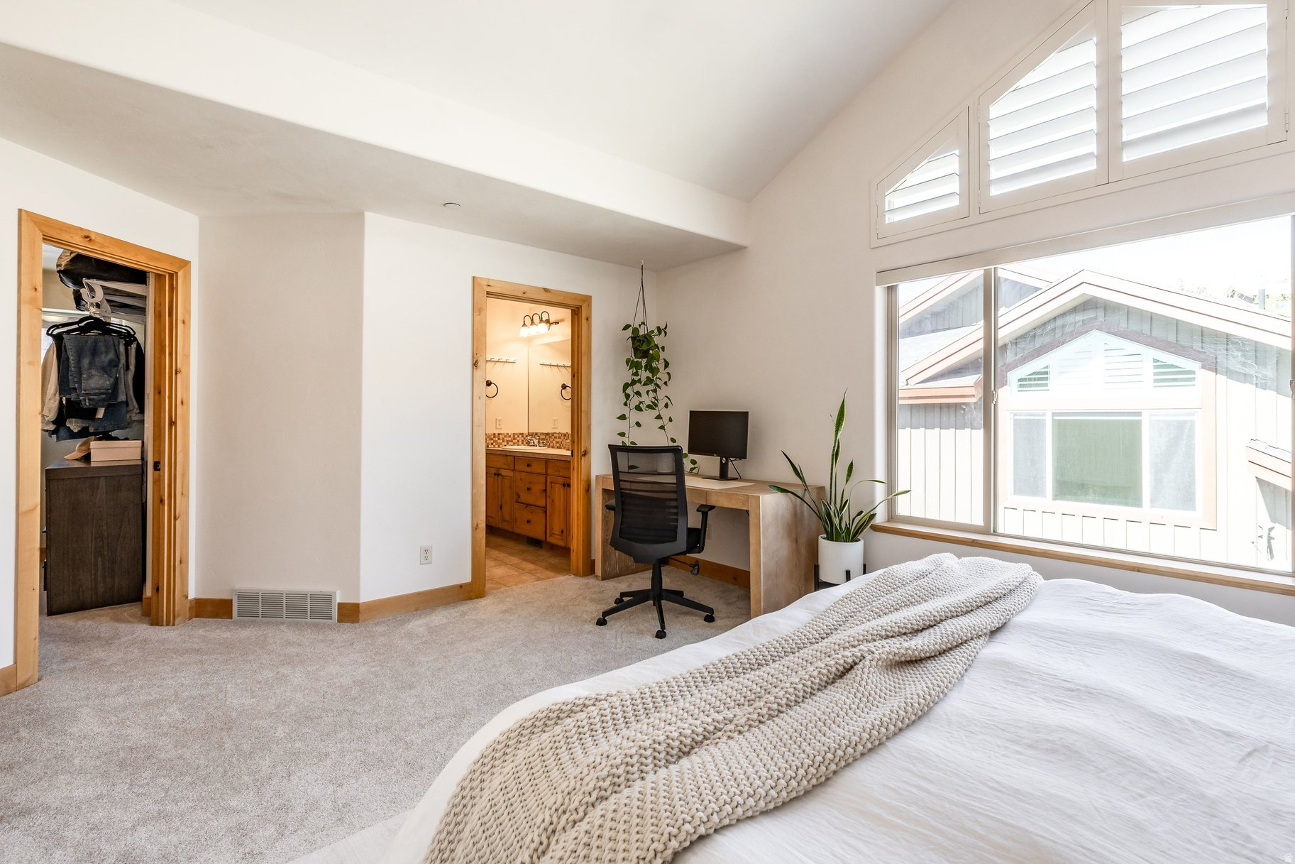 CEDAR RIDGE - Residential