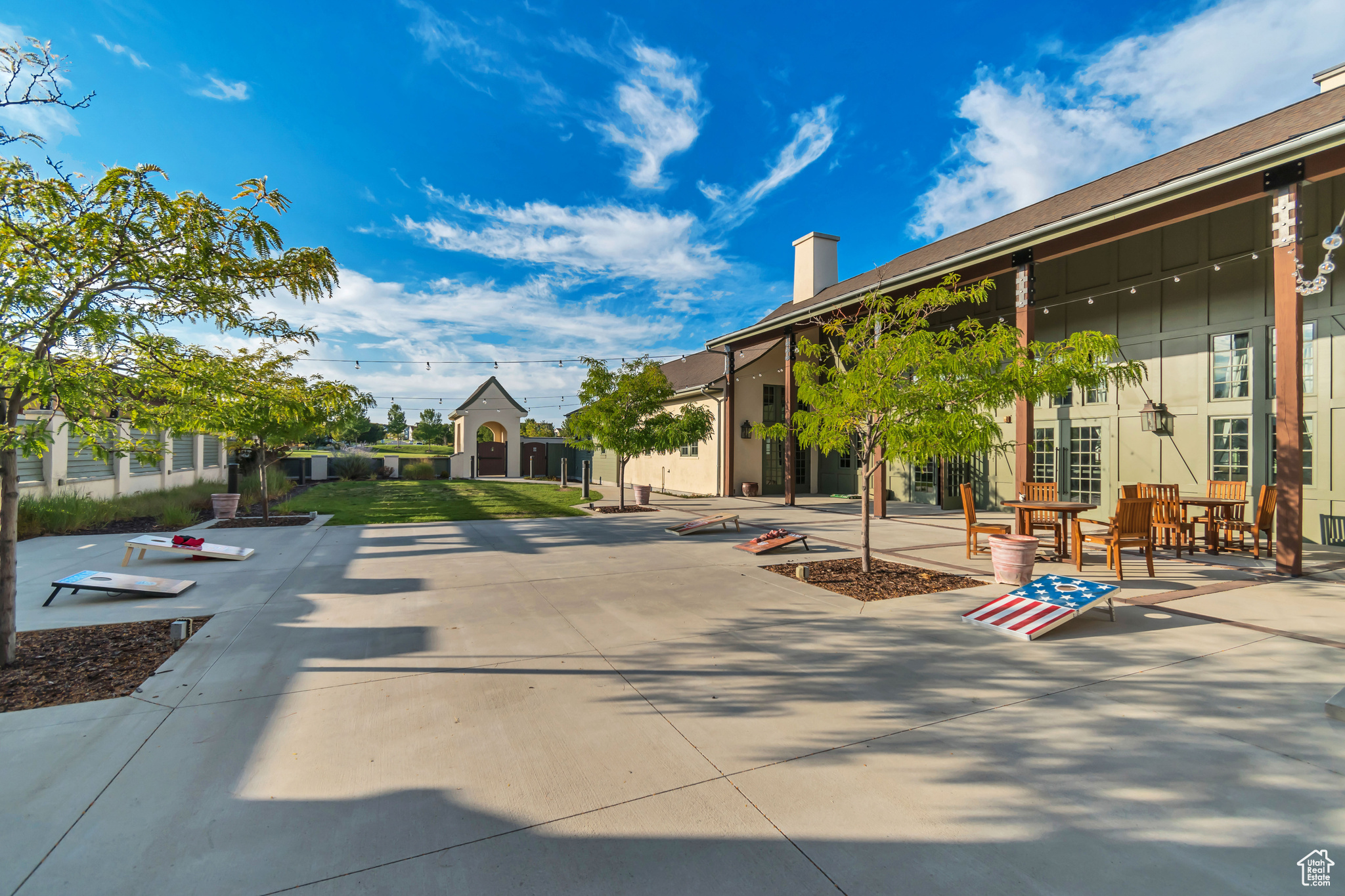 GARDEN PARK/DAYBREAK - Residential