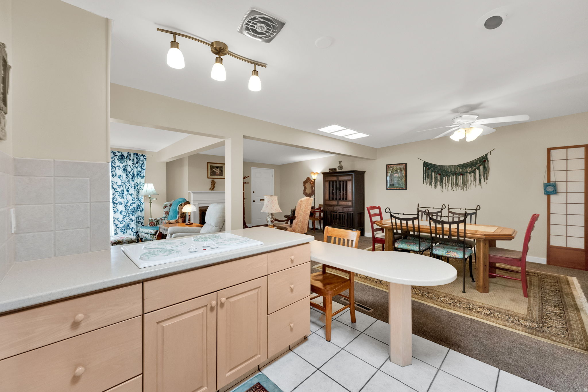 CAPRI PARK HOMES - Residential