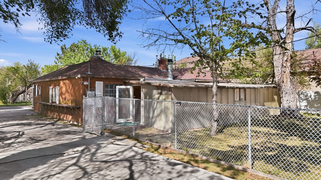 Photo of 901 E 7800 S, Midvale, UT 84047 (MLS # 2154242)