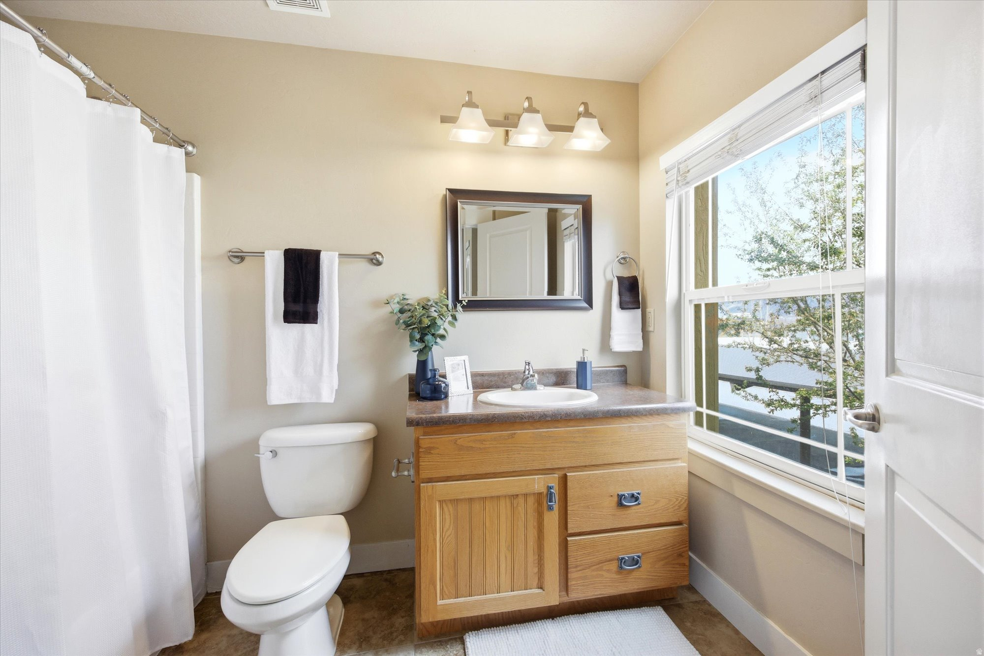 RANCH LANDING - Residential