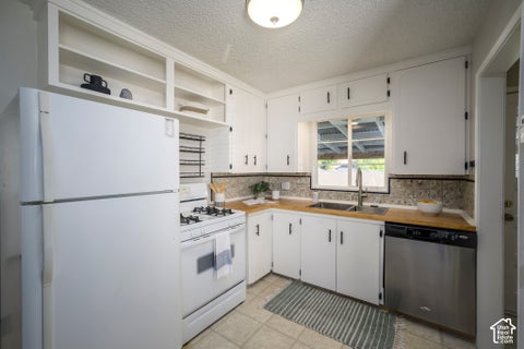 Tiny photo for 369 E OAKLAND AVE S, Salt Lake City, UT 84115 (MLS # 2188805)