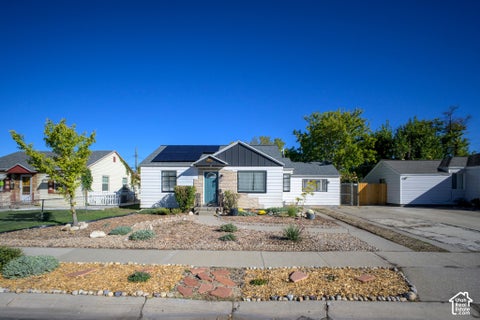 Homes For Sale - 369 E Oakland Ave<br/> Salt Lake City, UT 84115