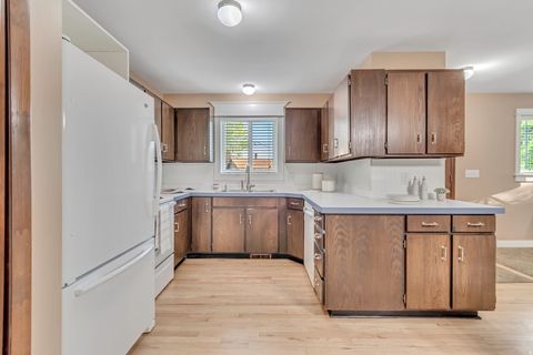 Tiny photo for 3777 S 2300 E, Millcreek, UT 84109 (MLS # 2159126)