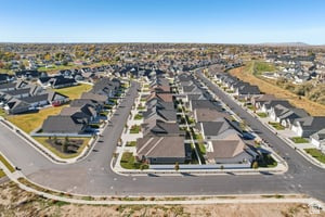 GREEN FARM FIELDS AT GREEN FARM HOA - Residential