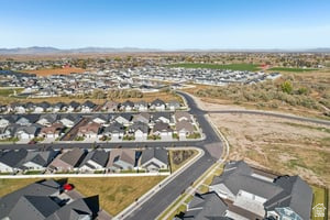 GREEN FARM FIELDS AT GREEN FARM HOA - Residential