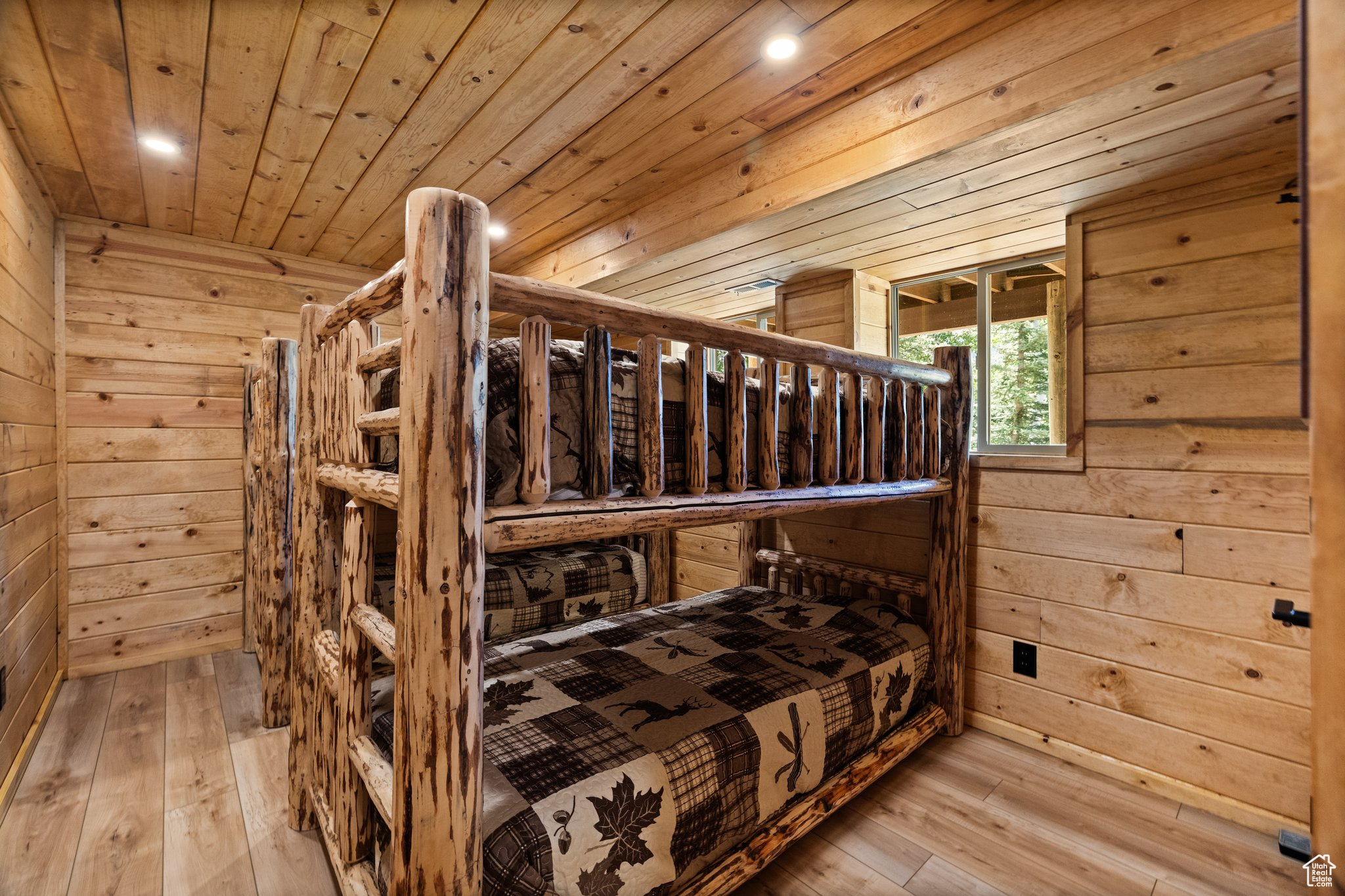 ASPEN MOUNTAIN SUBDIVISION - Residential