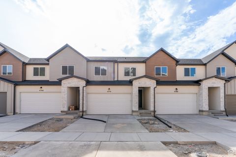 Photo of 4774 S ALDER DR, Mapleton, UT 84664 (MLS # 2153641)