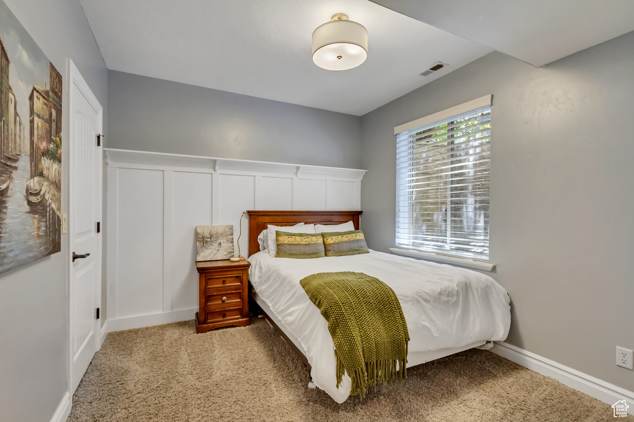 VIEW POINTE - Residential