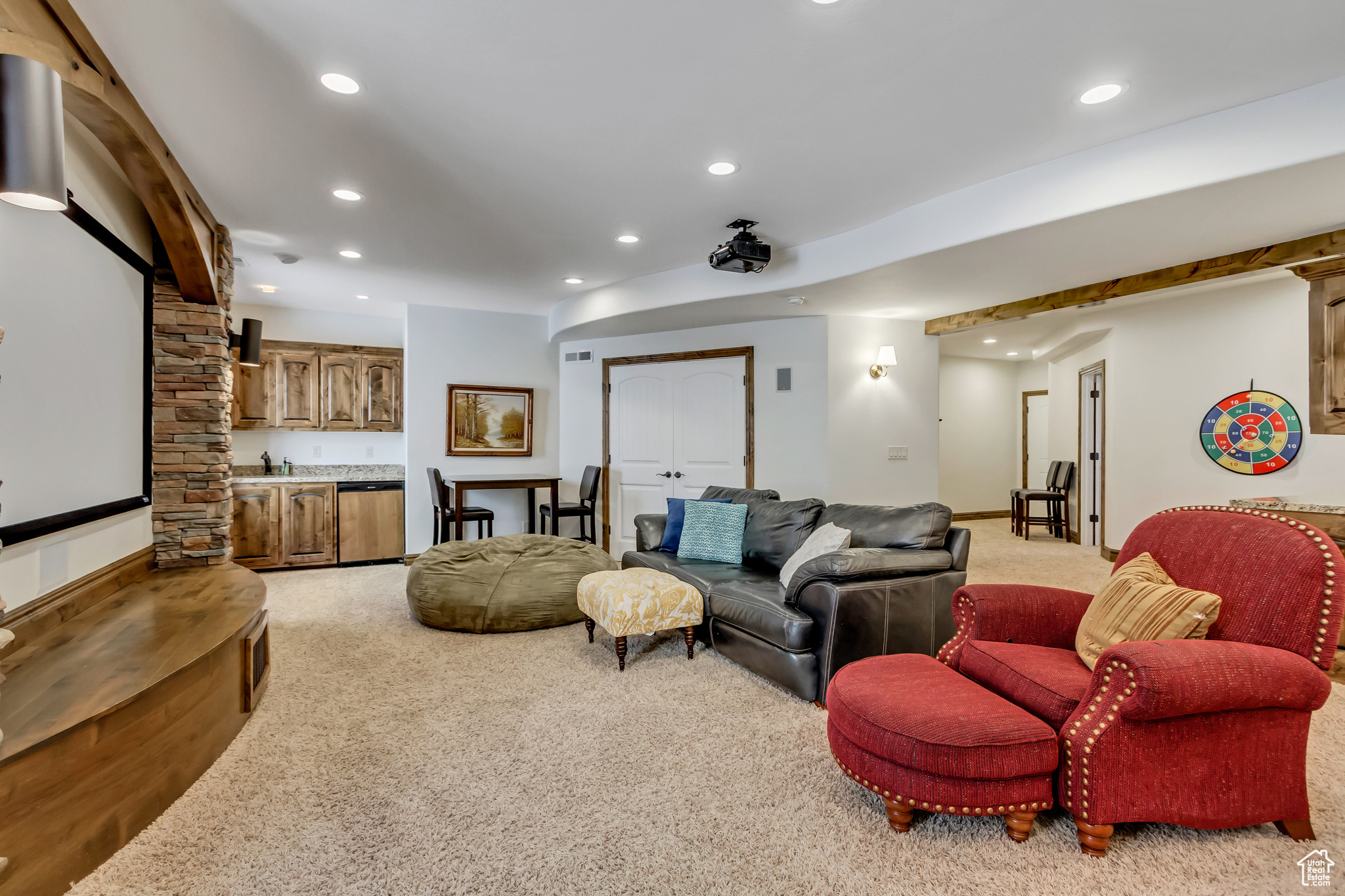 VIEW POINTE - Residential