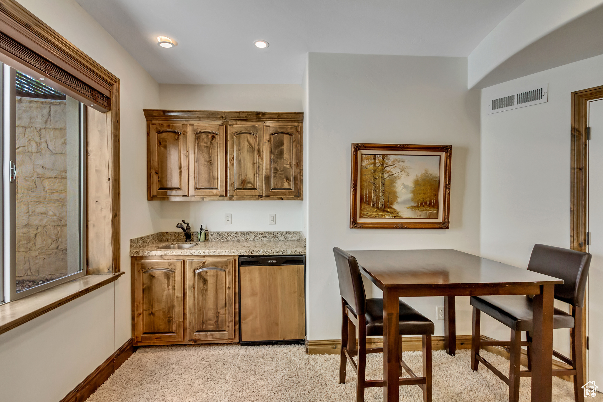 VIEW POINTE - Residential