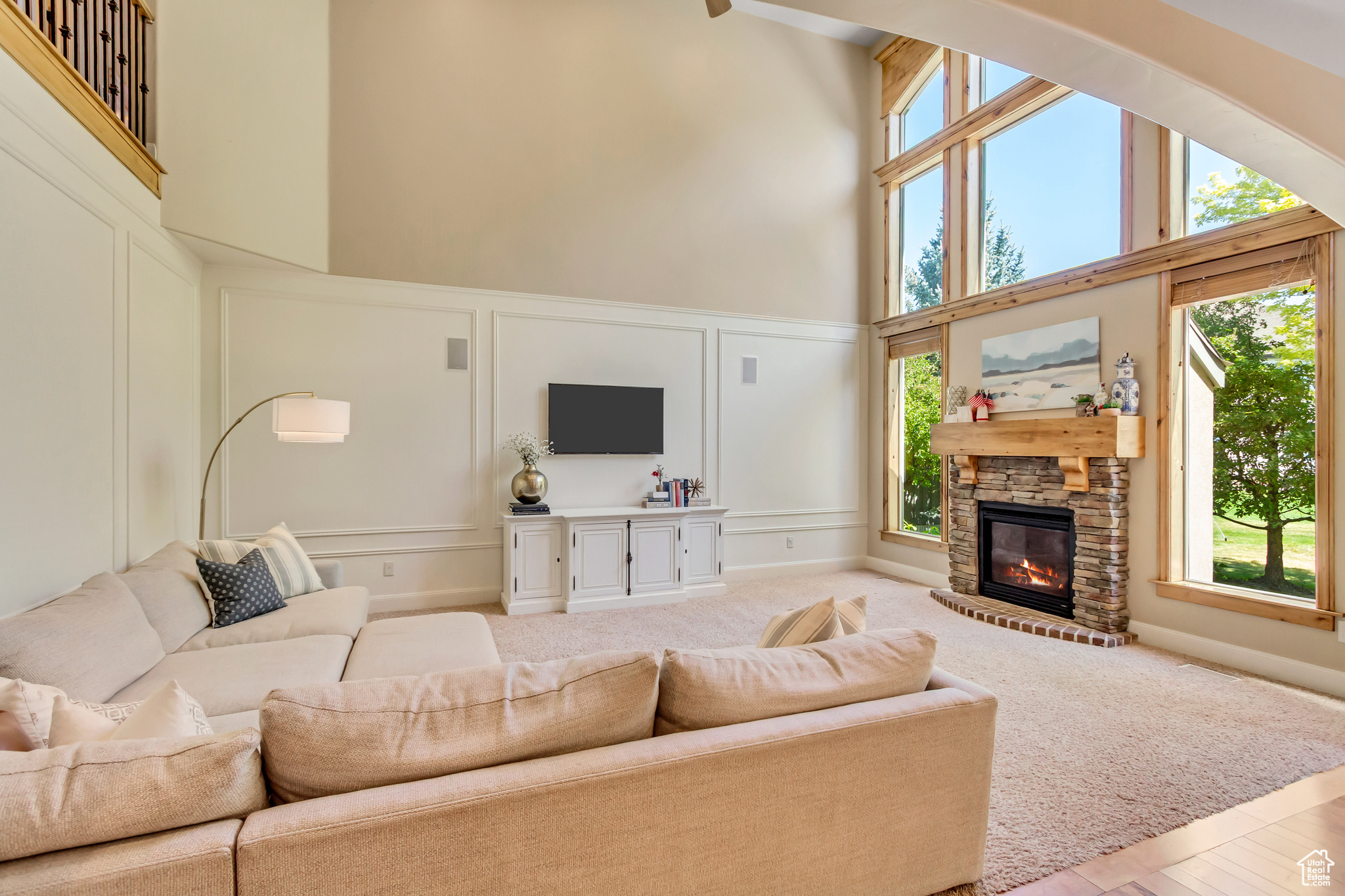 VIEW POINTE - Residential