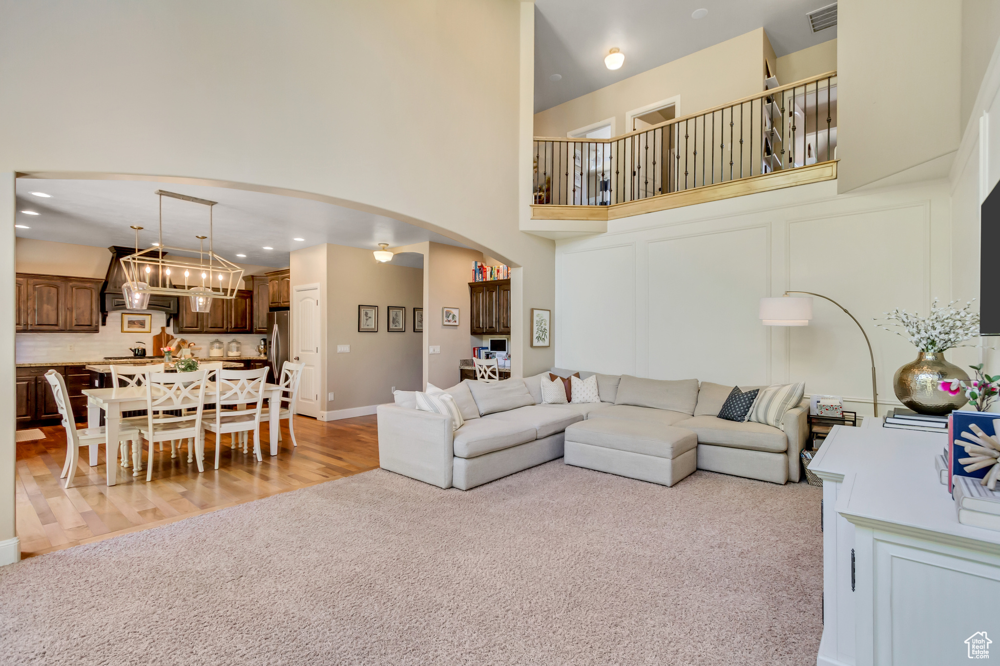 VIEW POINTE - Residential
