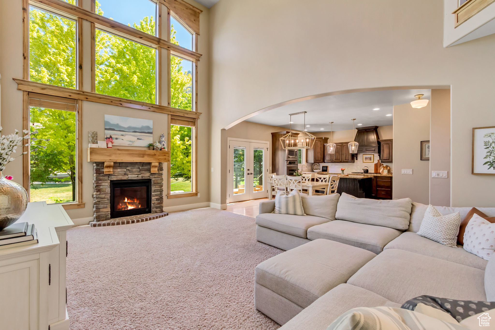 VIEW POINTE - Residential