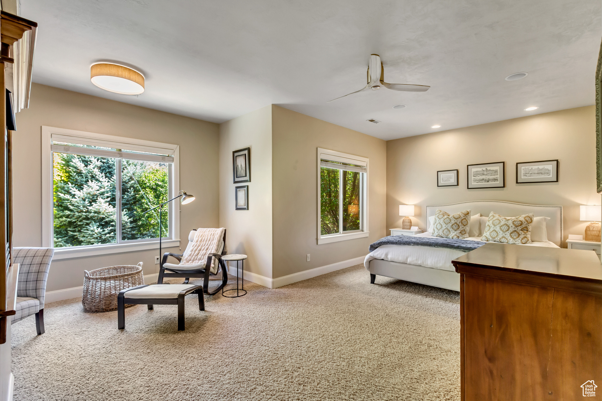 VIEW POINTE - Residential