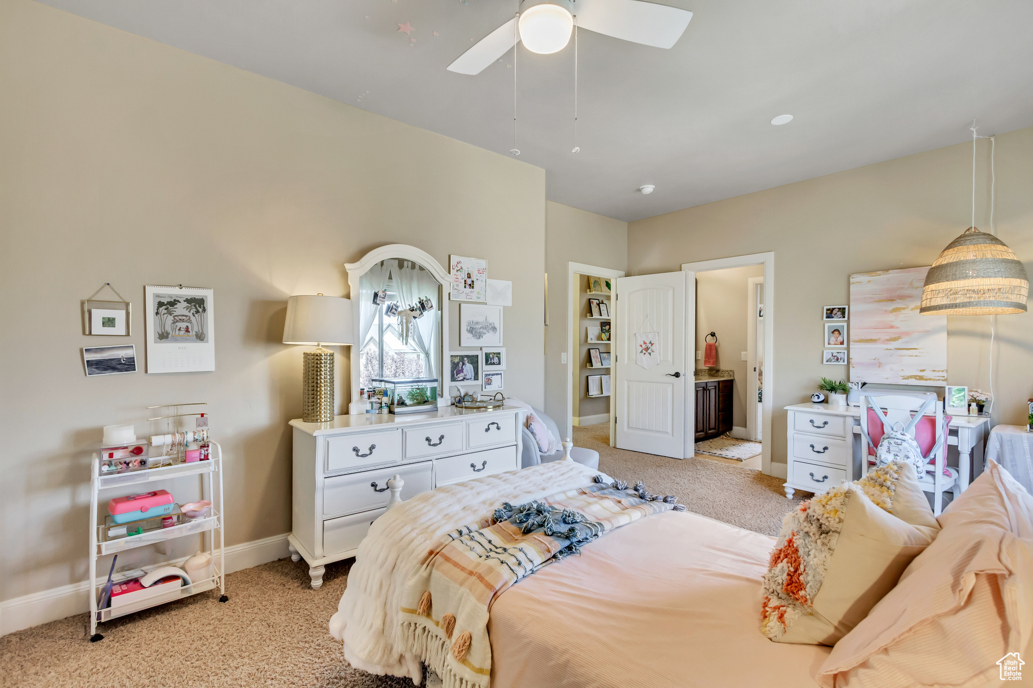 VIEW POINTE - Residential