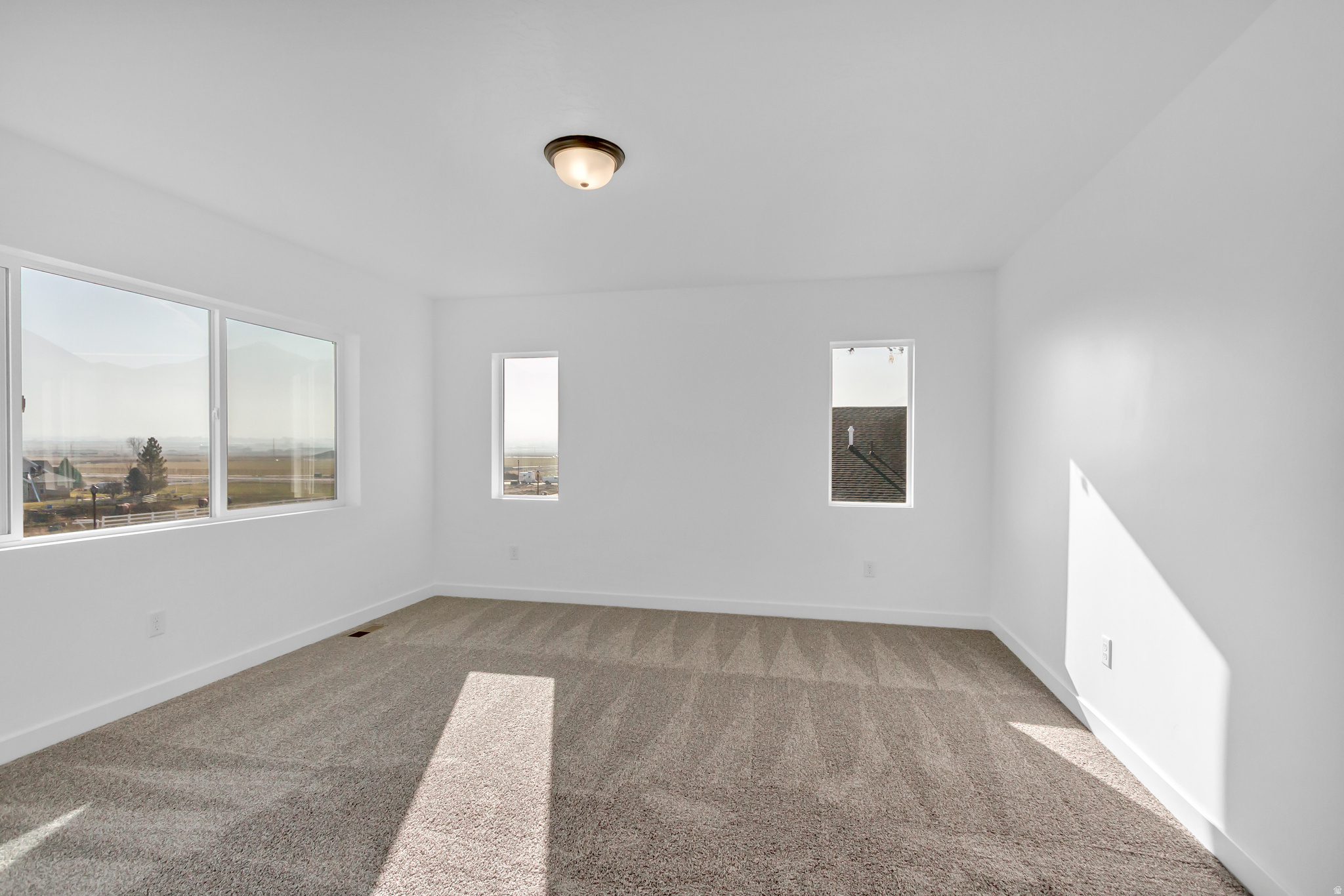 HARMONY PLACE - Residential