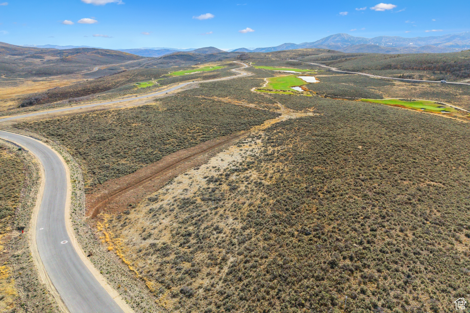 HAWKS PASS - Residential