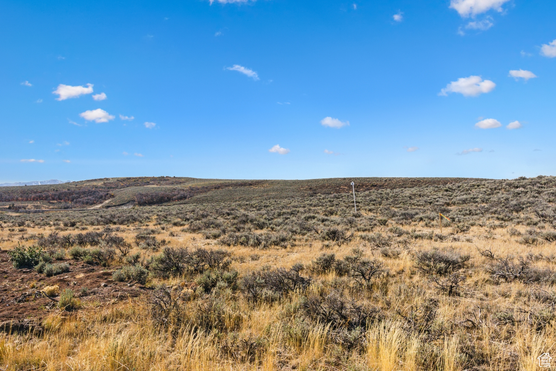 HAWKS PASS - Residential