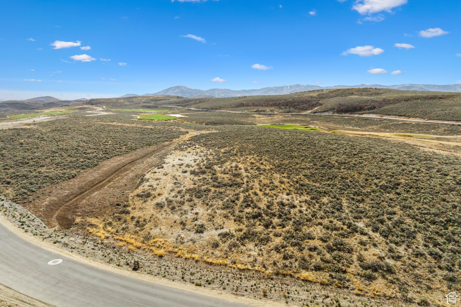 HAWKS PASS - Residential