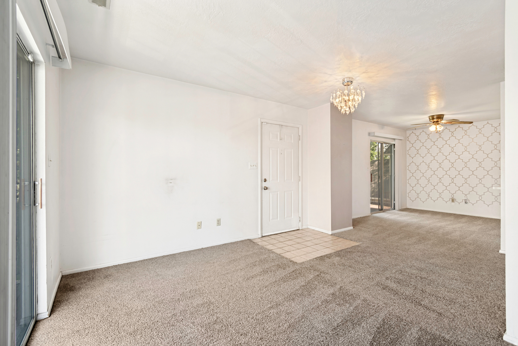 MOUNTAIN VIEW - Residential