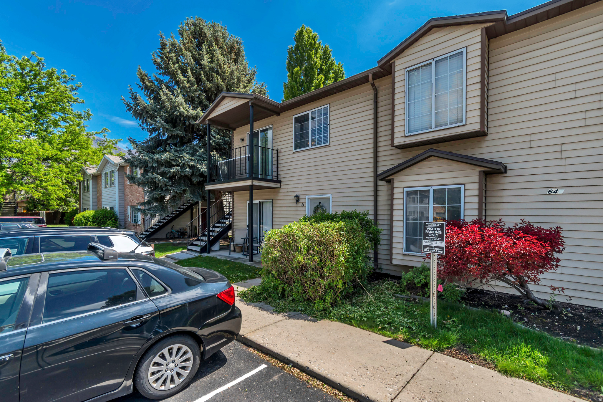 MOUNTAIN VIEW - Residential