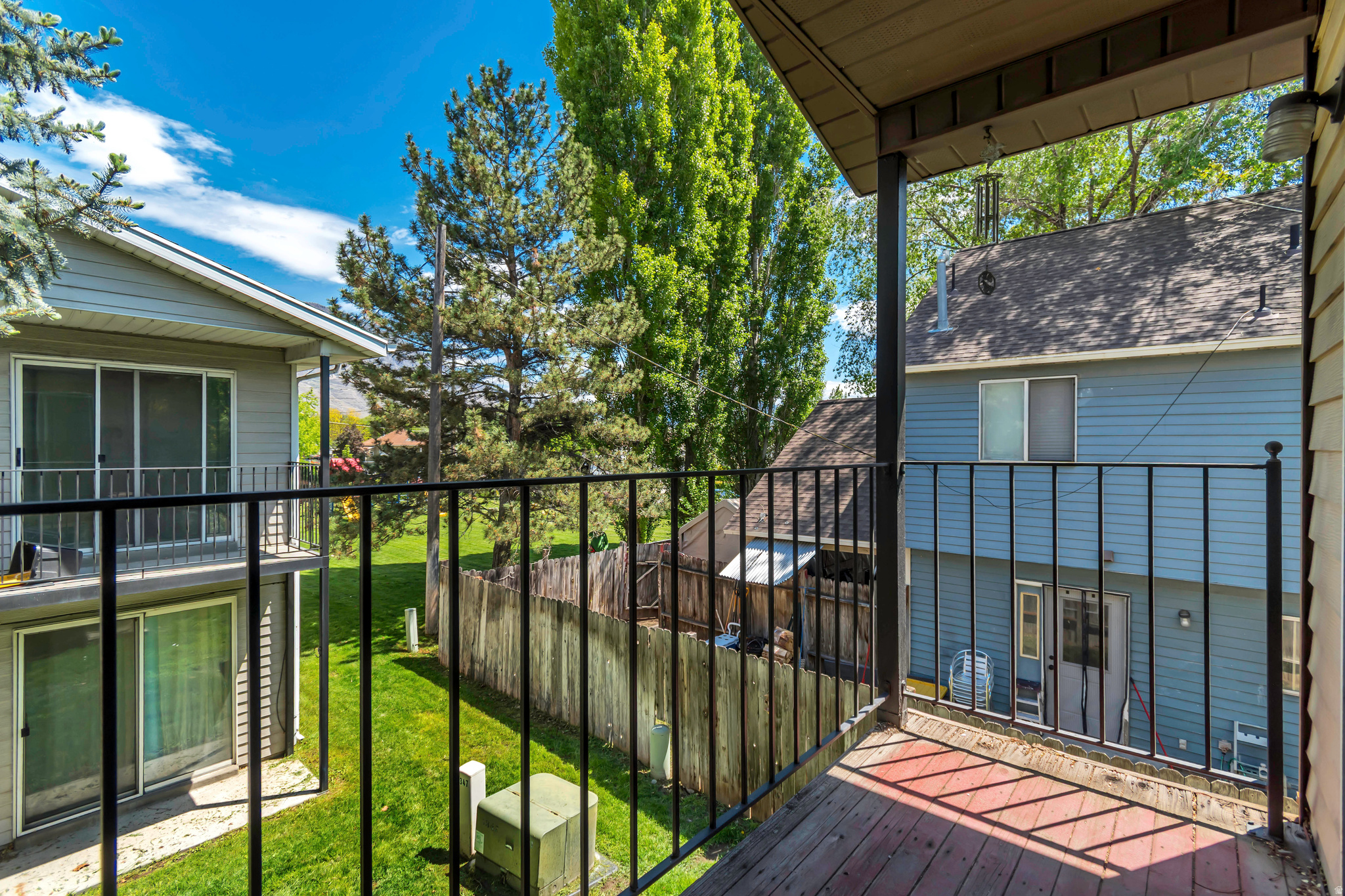 MOUNTAIN VIEW - Residential
