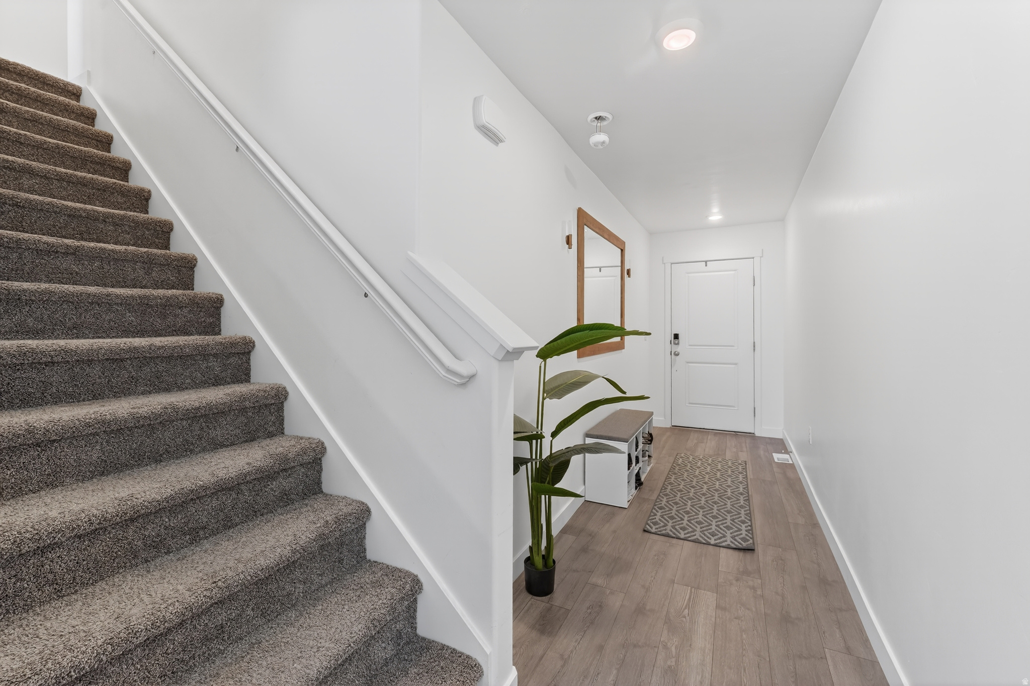 EAGLE POINT TOWNHOME - Residential