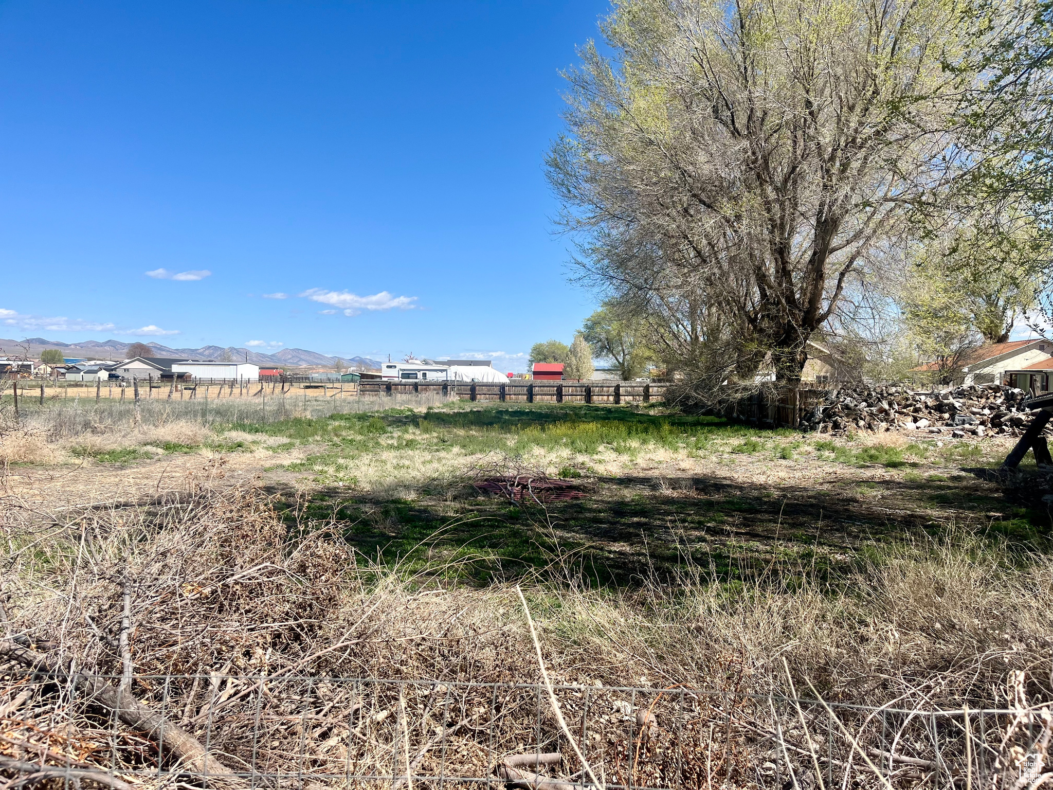 85 E 100, Redmond, Utah image 27