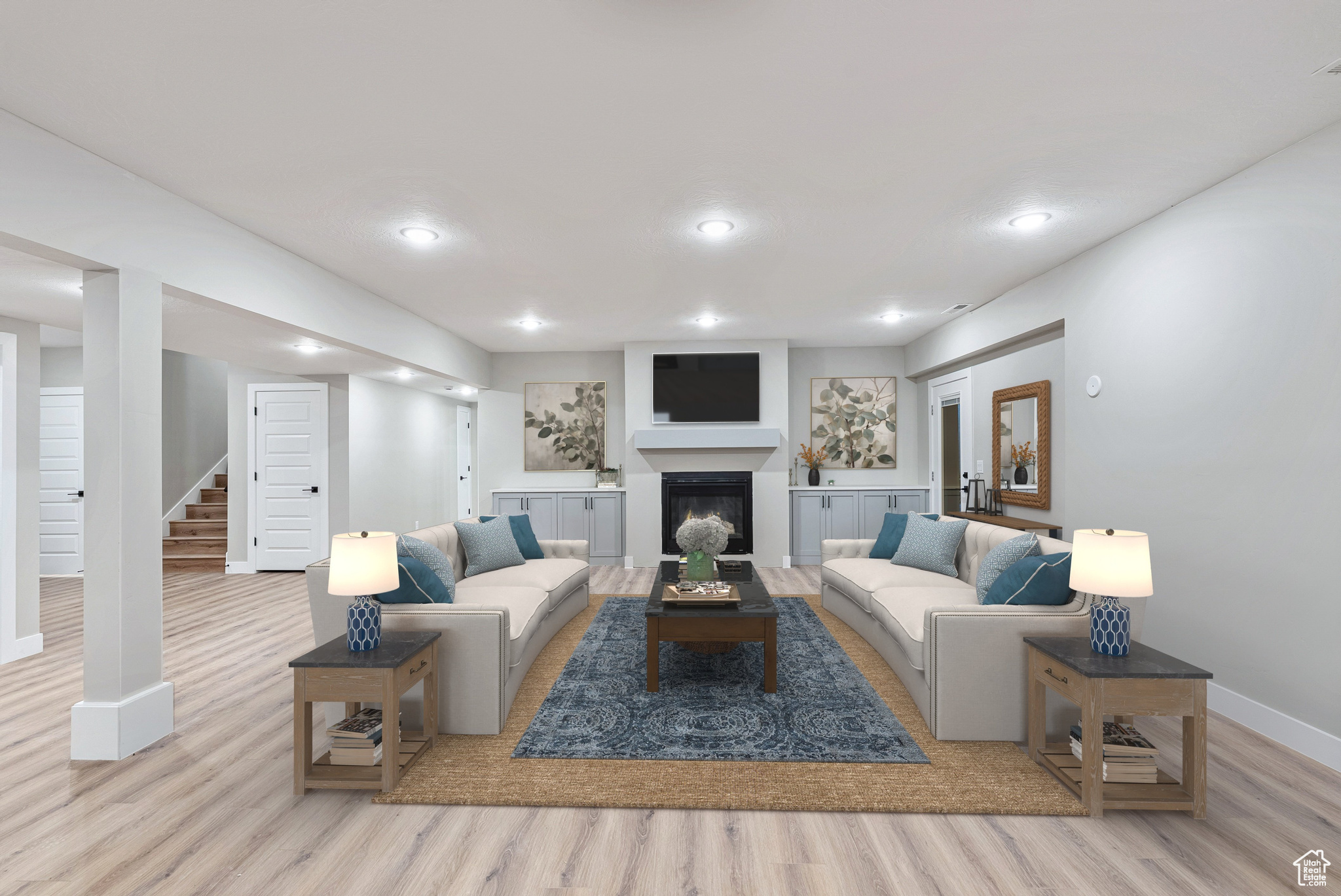 FARMHOUSE FLATS - Residential