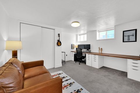 Tiny photo for 652 W 3600 S, Bountiful, UT 84010 (MLS # 2135497)