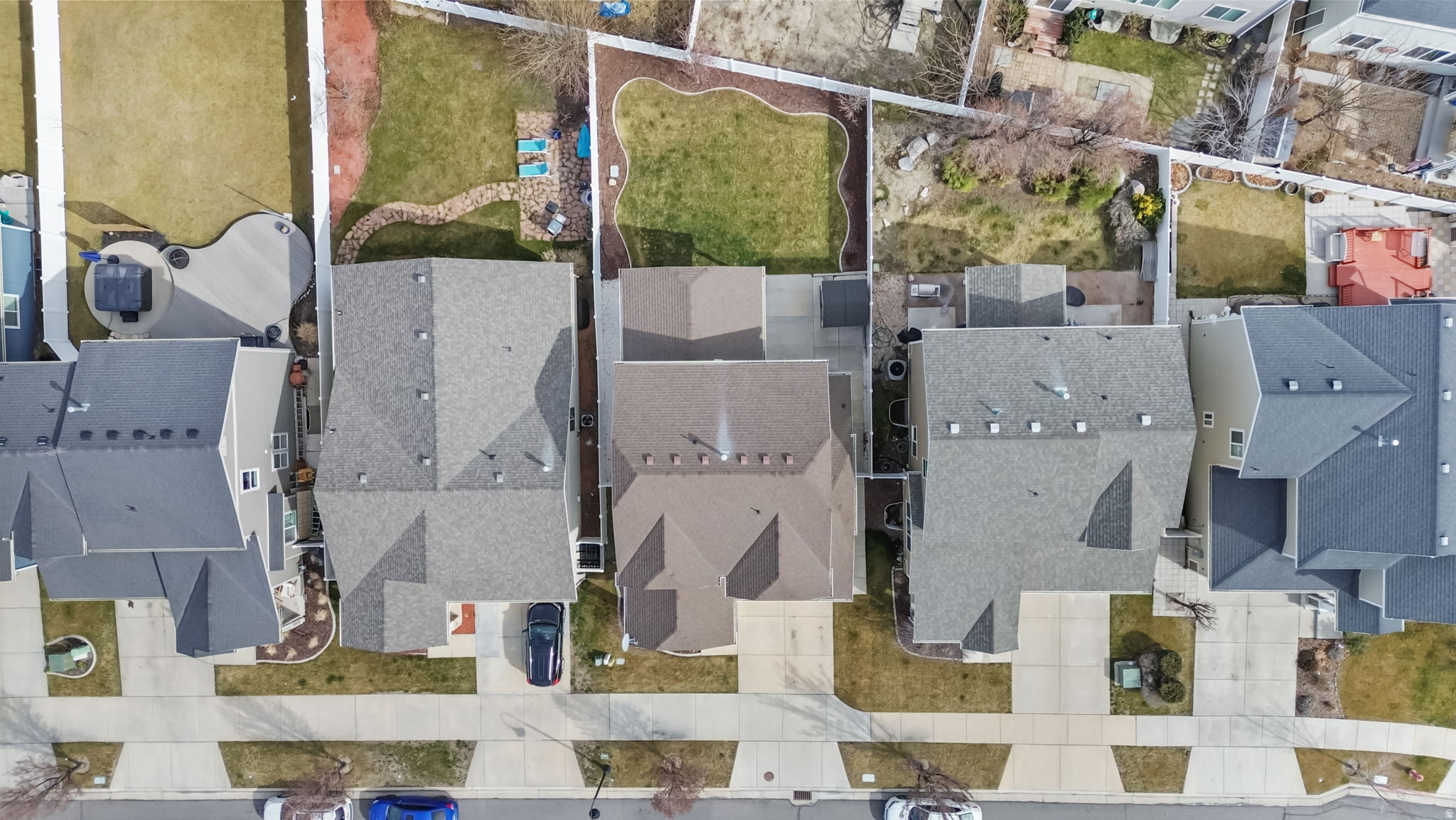 EAST RIVERWALK - Residential