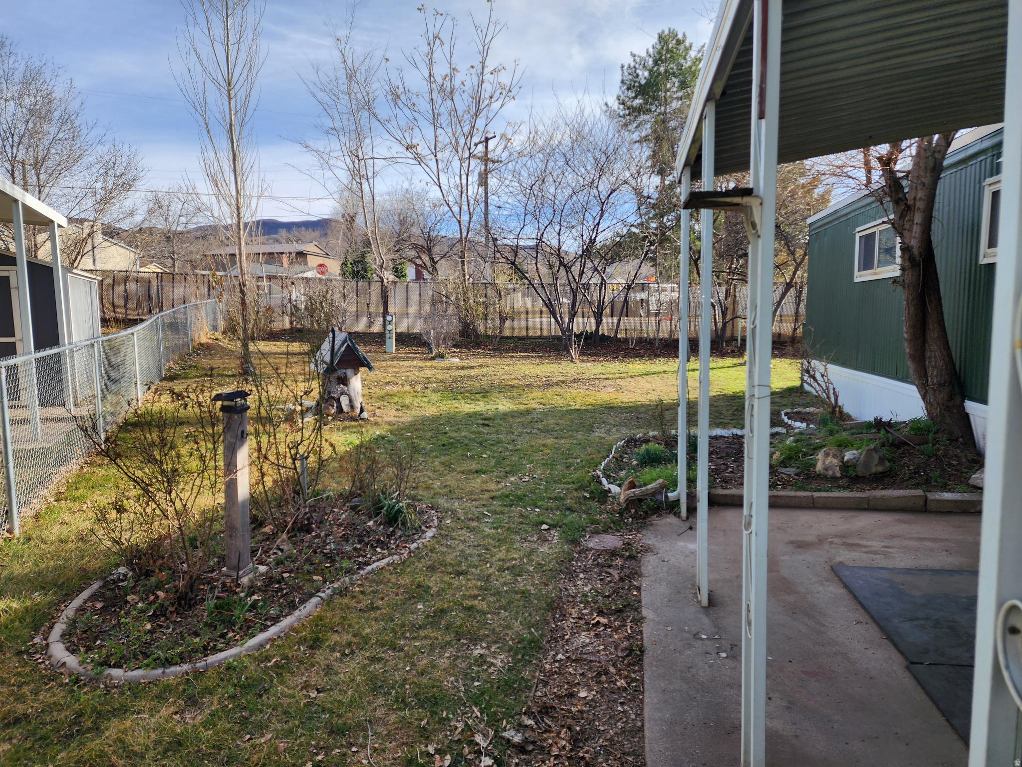 CAMELOT - Residential