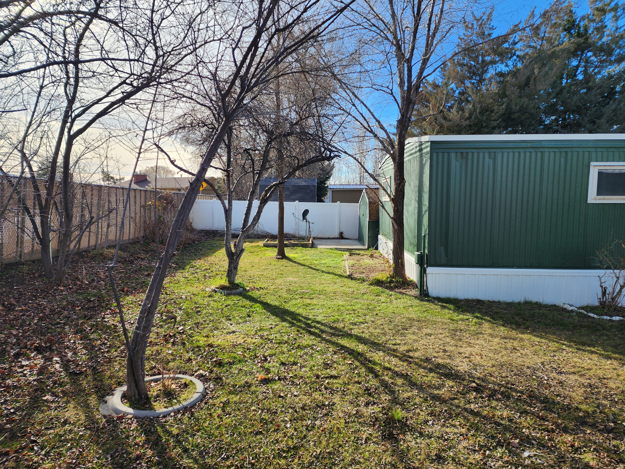 CAMELOT - Residential