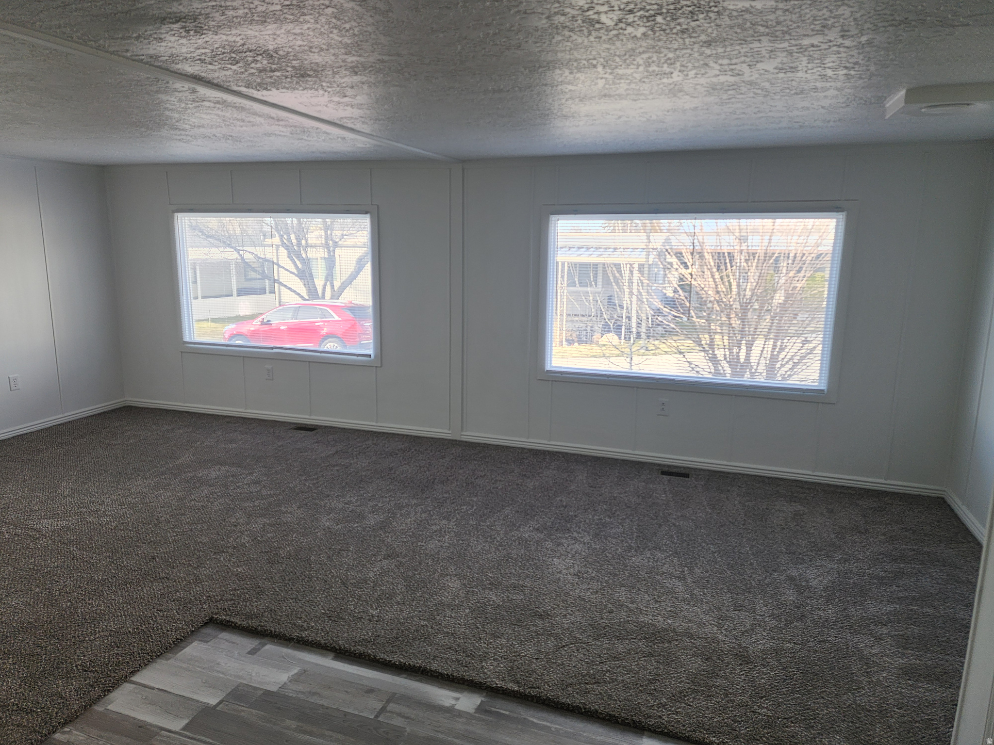 CAMELOT - Residential