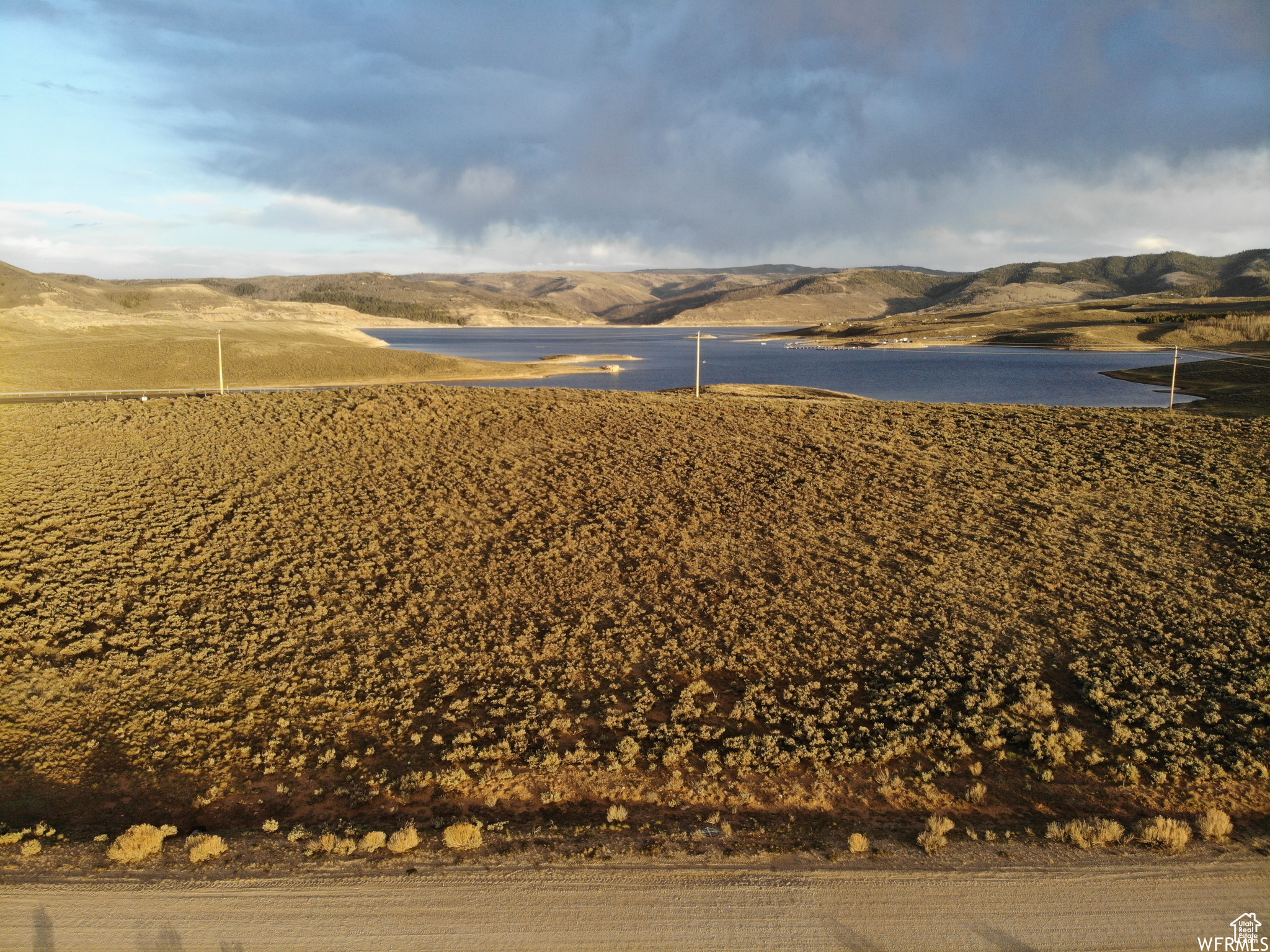 STRAWBERRY LAKEVIEW - Land