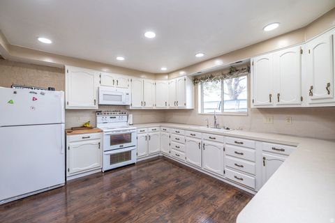 Tiny photo for 6060 W 2400 N, Corinne, UT 84307 (MLS # 2120836)