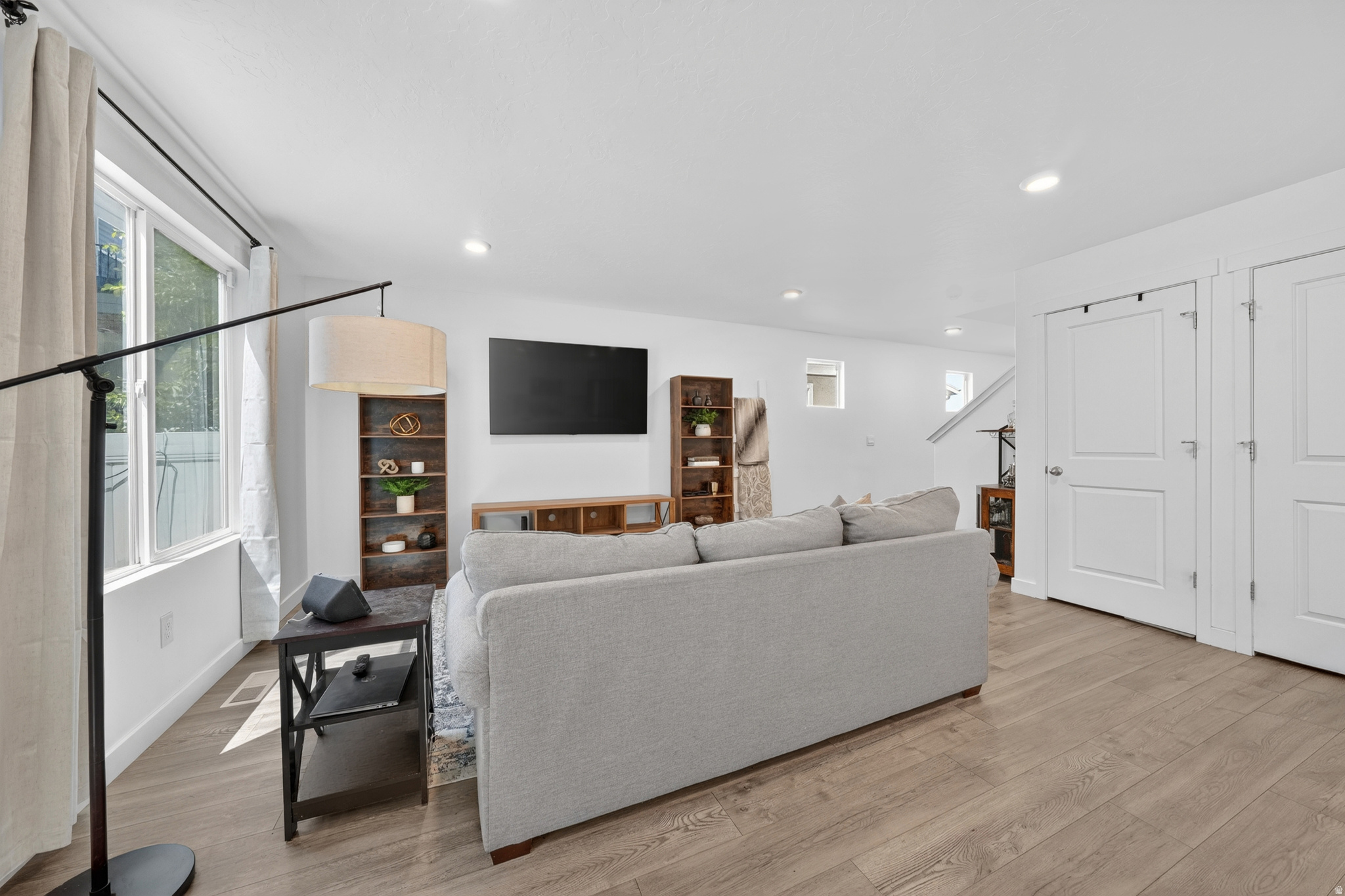 LITTLE VALLEY GATEWAY - Residential