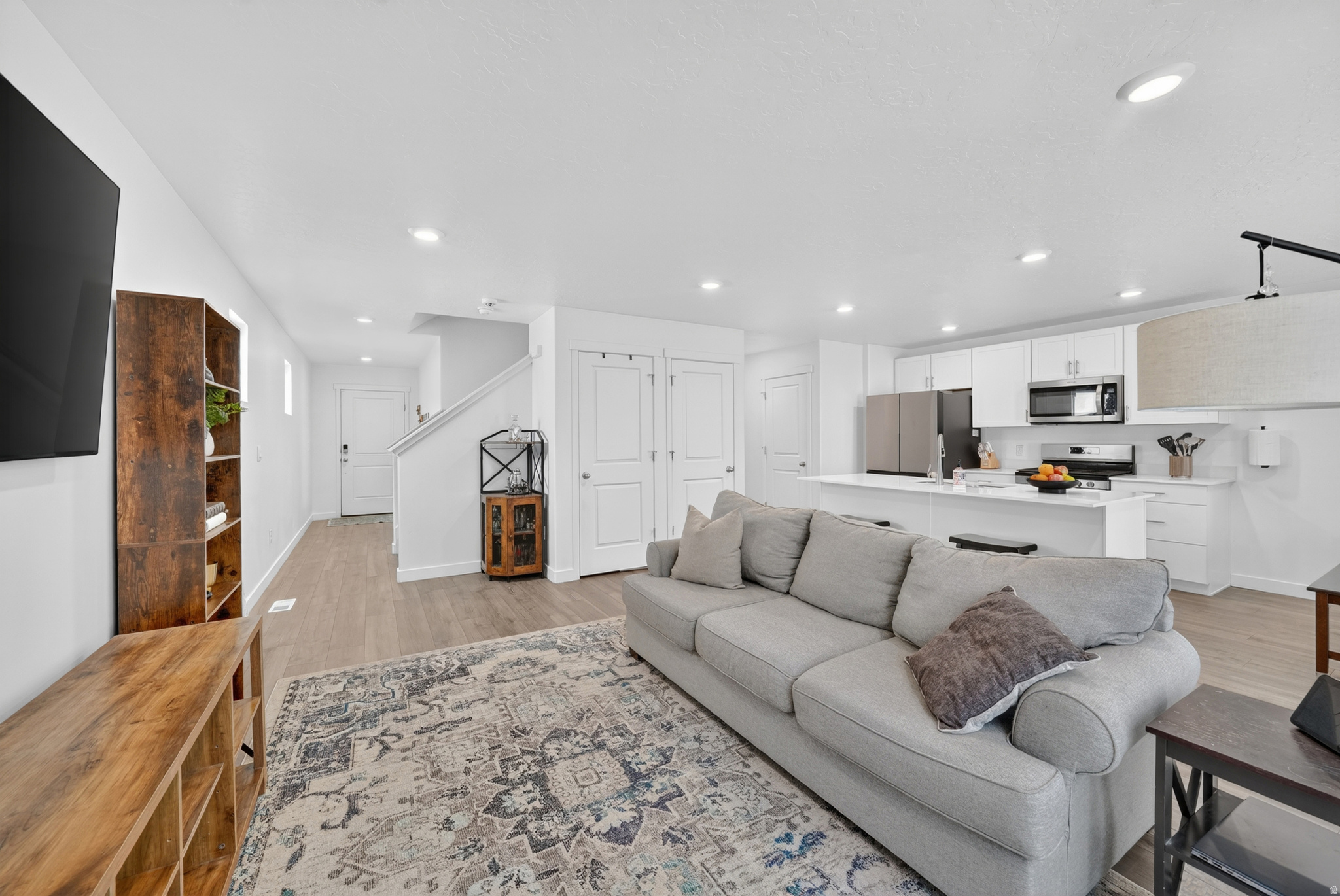 LITTLE VALLEY GATEWAY - Residential