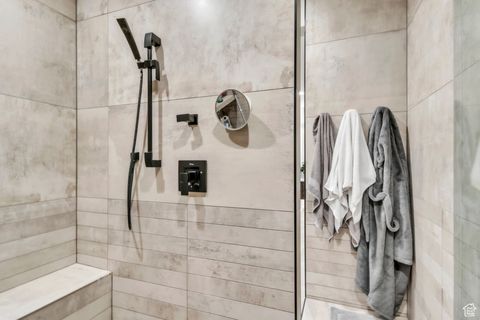 Tiny photo for 1759 S PERRY DR, Mapleton, UT 84664 (MLS # 2118291)