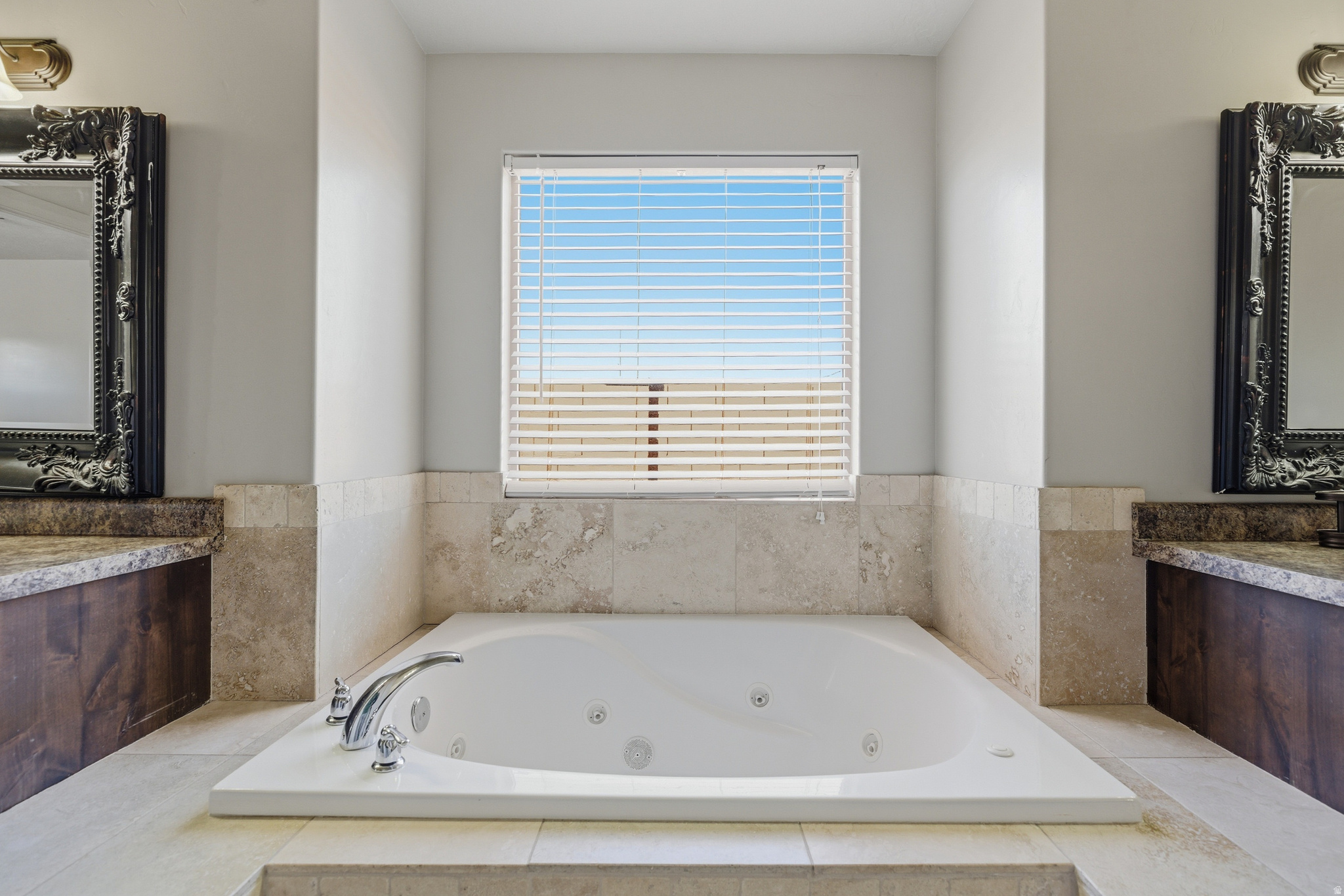 HOBBLE CREEK PH 4 - Residential