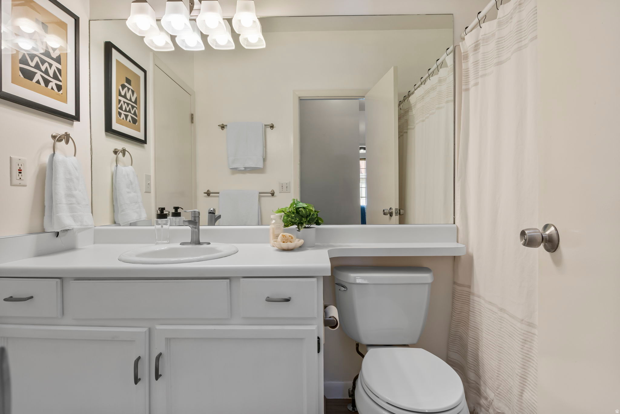 CROSSPOINTE - Residential